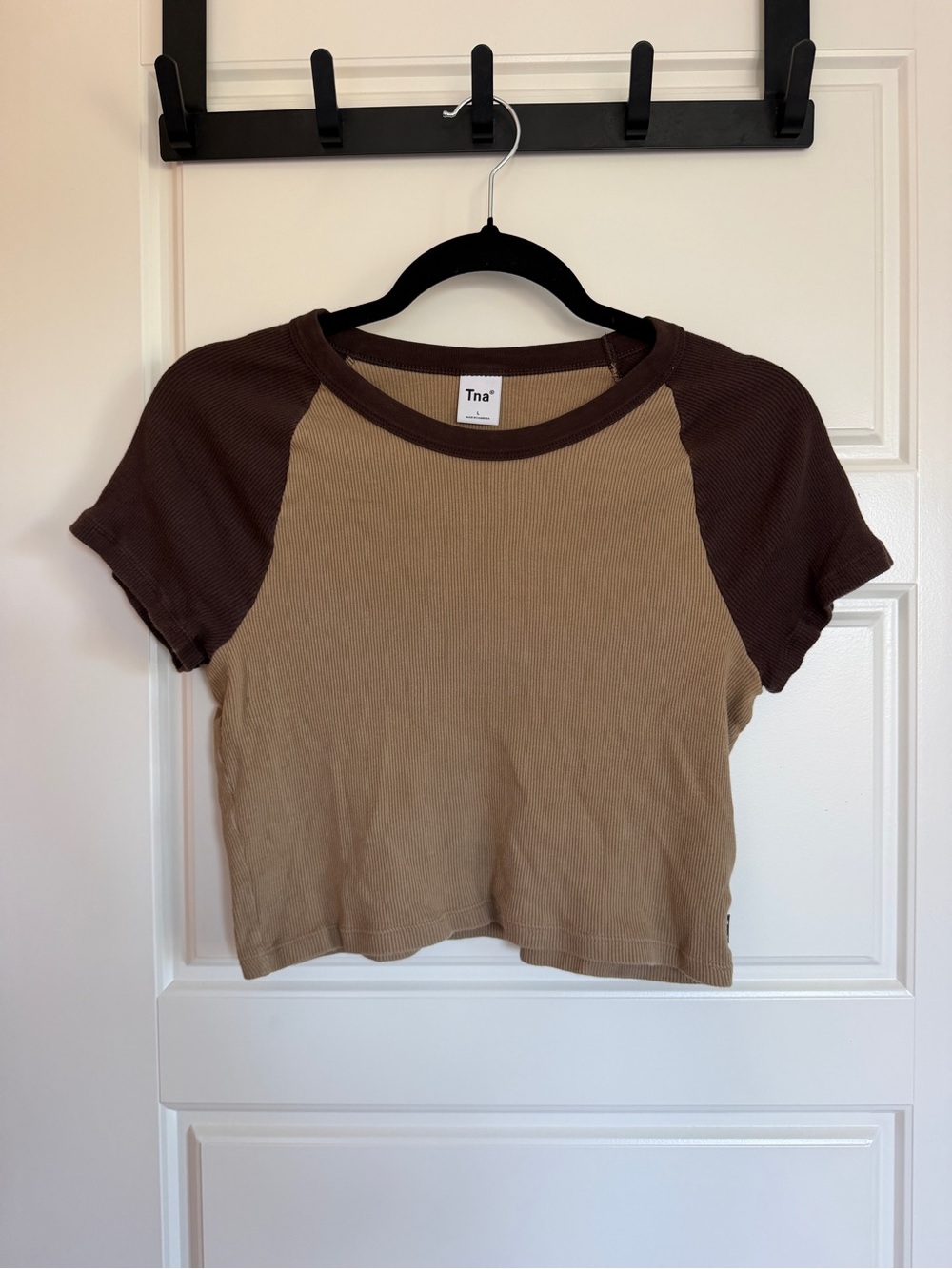 TNA Two-Tone Ribbed Crop Tee in Tan and Dark Brown